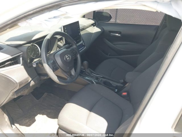 5YFEPMAE2MP198823 Toyota COROLLA LE