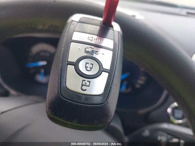 3FA6P0G7XJR130870 Ford FUSION S