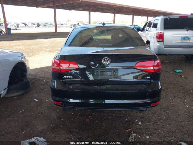 3VWLA7AJ9FM209153 Volkswagen Jetta 2.0l Tdi S