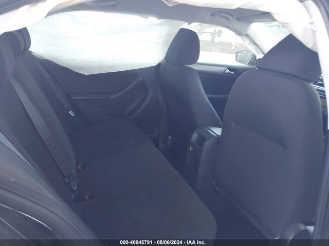 3VWLA7AJ9FM209153 Volkswagen Jetta 2.0l Tdi S