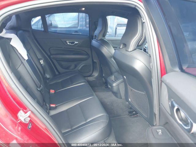 7JR102FK5LG041875 Volvo S60 T5 Momentum