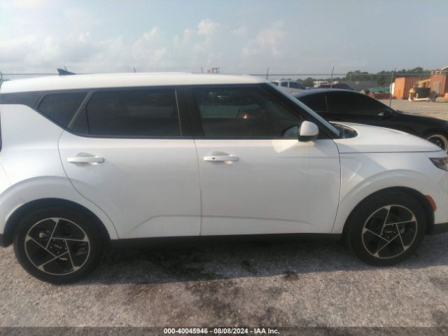 KNDJ33AU3P7869918 KIA SOUL EX