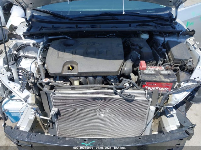 Toyota COROLLA LE 2018 5YFBURHE6JP837697 Image 10