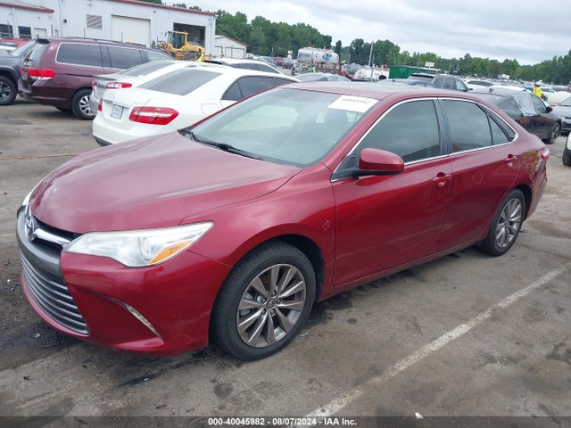 Toyota CAMRY XLE 2017 4T1BF1FK9HU781736 Image 2
