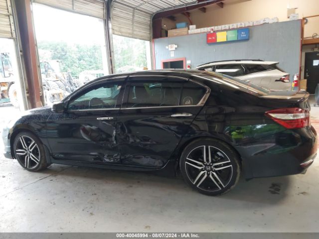 1HGCR3F92HA032319 Honda Accord Touring V6