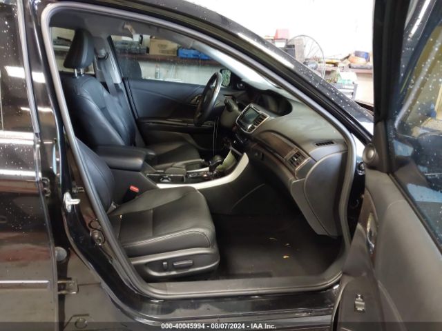 1HGCR3F92HA032319 Honda Accord Touring V6