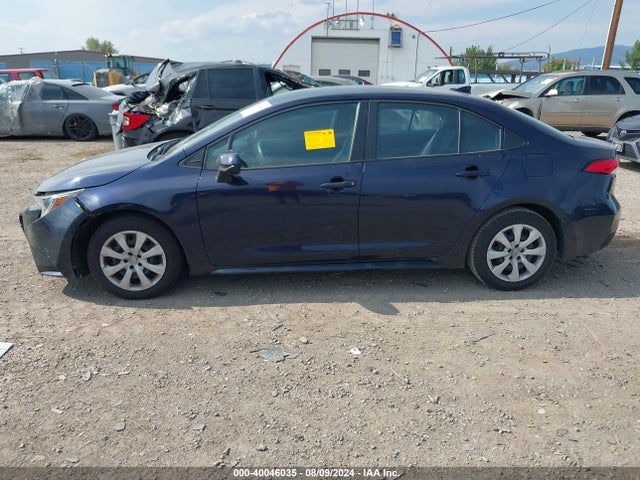 Toyota COROLLA LE 2022 5YFEPMAEXNP339672 Image 14