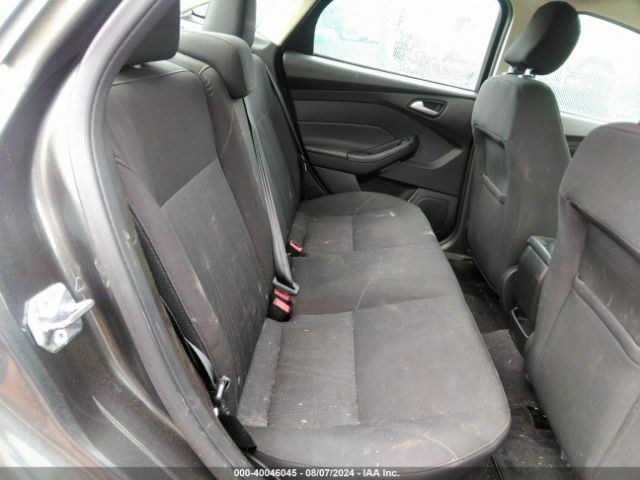 1FADP3F27GL264371 Ford FOCUS SE