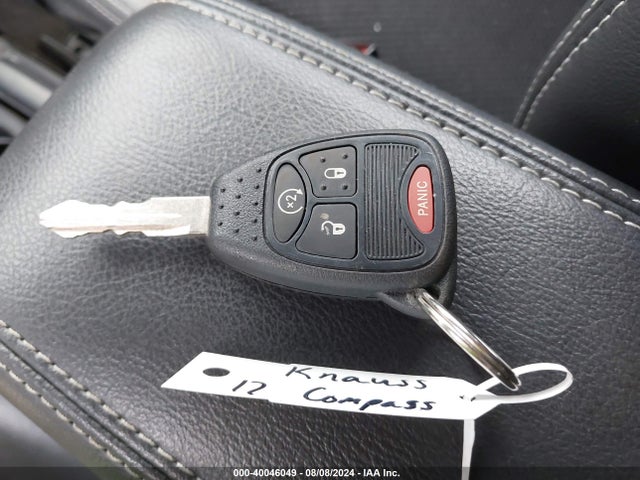 1C4NJDEB1HD170070 Jeep Compass Latitude 4x4