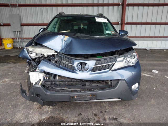 2T3RFREV5EW201376 Toyota Rav4 Xle