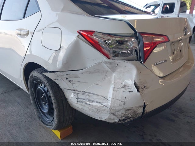 Toyota COROLLA LE 2019 5YFBURHE6KP867056 Image 6