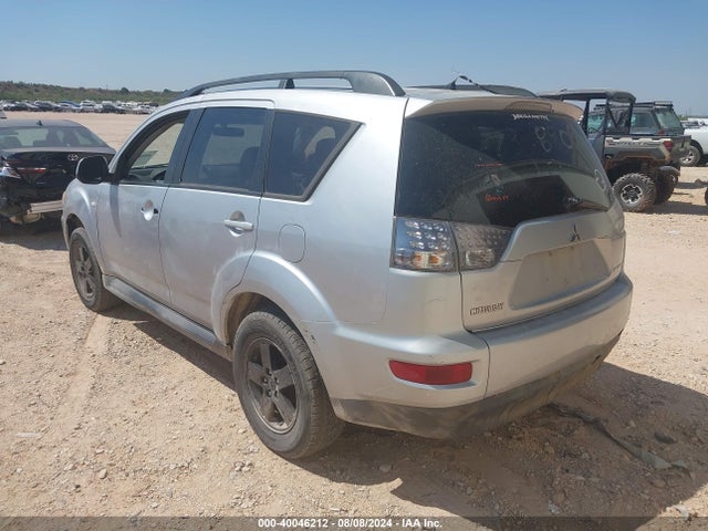2010 MITSUBISHI OUTLANDER JA4AS2AW1AZ004563 Photo 2