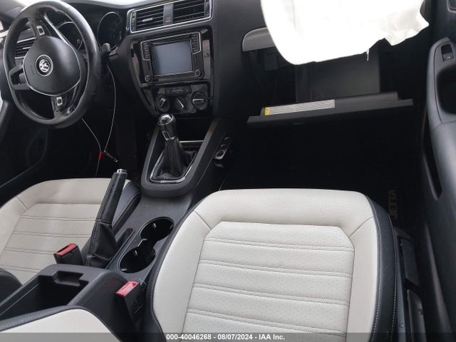 3VWB17AJ7GM285760 Volkswagen Jetta 1.8t Sport