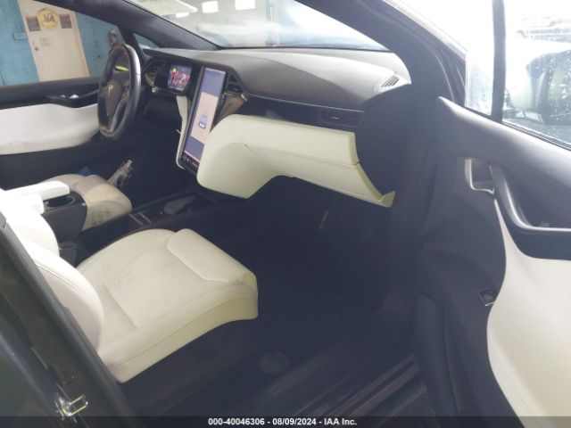 5YJXCDE2XJF100858 Tesla Model X 100d/75d/p100d