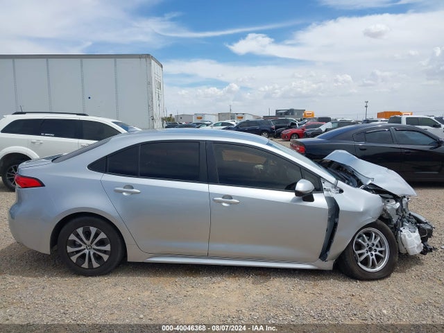 Toyota Corolla Hybrid Le 2022 JTDEAMDEXN3007284 Image 14