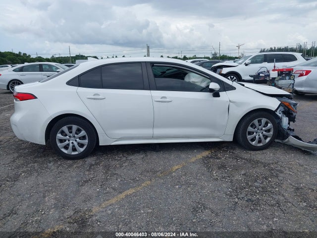Toyota COROLLA LE 2021 JTDEPMAE9MJ181179 Image 13