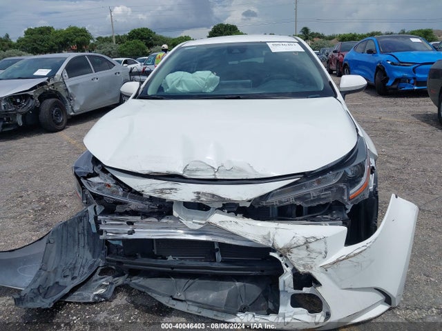 Toyota COROLLA LE 2021 JTDEPMAE9MJ181179 Image 6