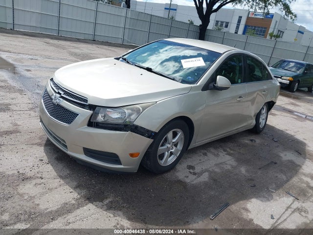Chevrolet Cruze 1lt Auto 2014 1G1PC5SB2E7174094 Image 2