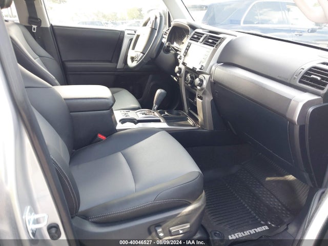 Toyota 4runner Sr5 Premium 2020 JTEZU5JR6L5227184 Image 5