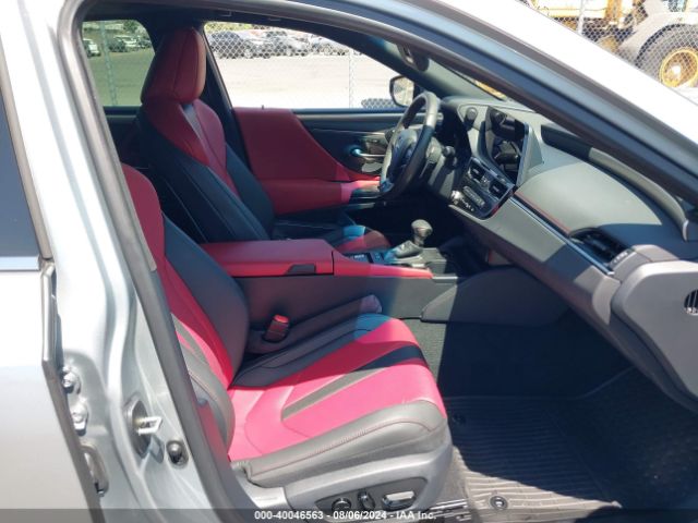 58ABA1C10RU039374 Lexus Es 300h F Sport Handling
