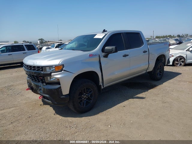 Chevrolet Silverado 1500 Custom Trail Boss 2019 1GCPYCEF3KZ380892 Image 2