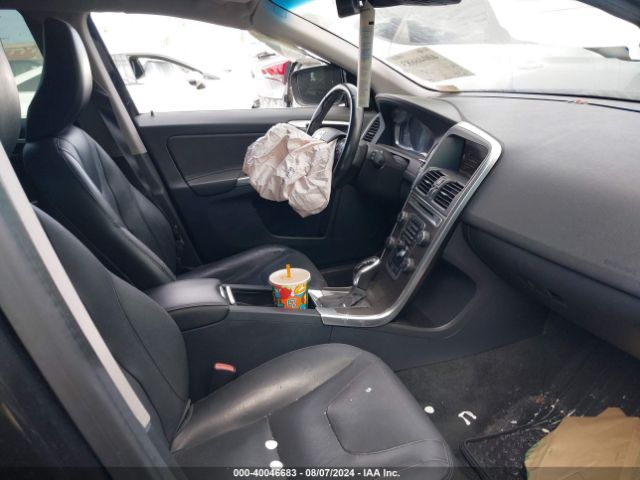 YV426MDB1F2591167 Volvo Xc60 T5 Premier