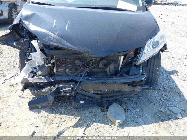 Toyota Sienna L 2020 5TDZZ3DC5LS052860 Image 6