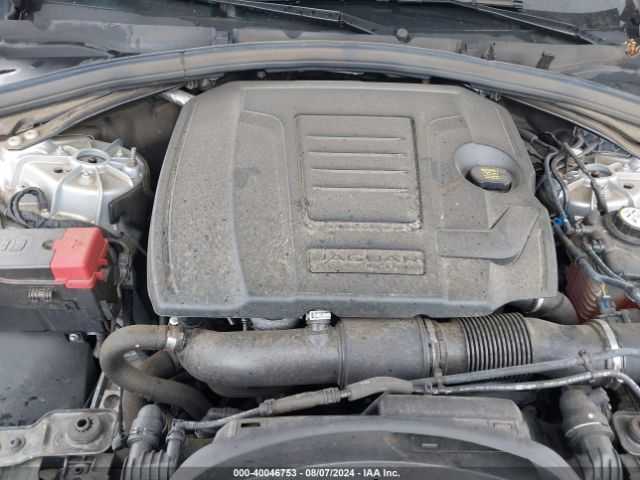 SADCJ2FX8KA365988 Jaguar F-pace 25t Premium