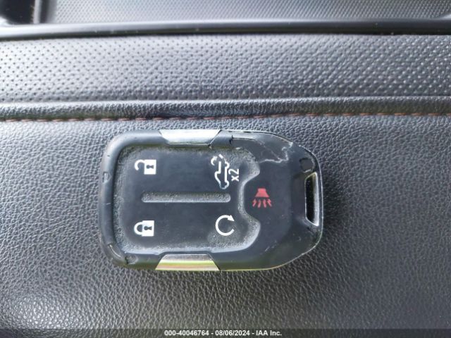 3GTU9EET8MG399622 GMC Sierra 1500 4wd  Short Box At4