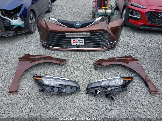 Toyota SIENNA XLE 2023 5TDYRKEC1PS148513 Image 12