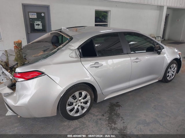 Toyota COROLLA LE 2022 5YFEPMAE3NP389233 Image 13