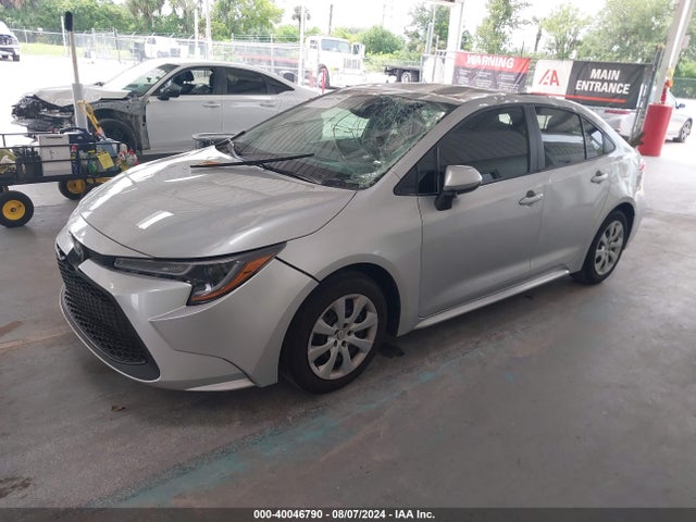 Toyota COROLLA LE 2022 5YFEPMAE3NP389233 Image 2