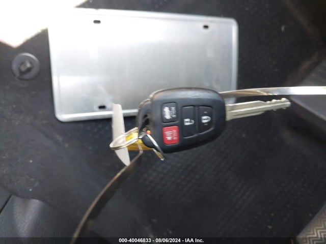 Toyota COROLLA LE 2016 5YFBURHE5GP466315 Image 11