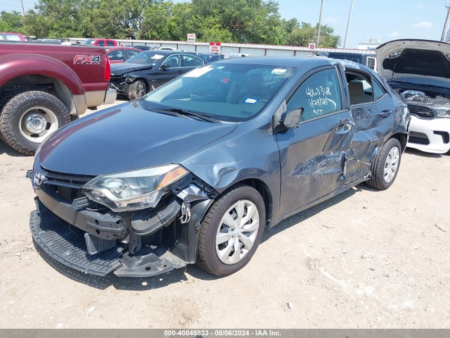 Toyota COROLLA LE 2016 5YFBURHE5GP466315 Image 2