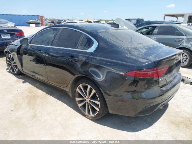 2020 JAGUAR XE SAJAE4FX2LCP62431 Photo 2