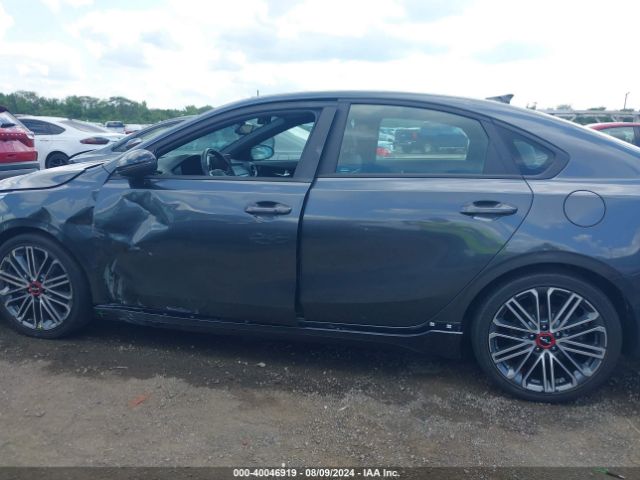 3KPF44AC1NE453881 KIA FORTE GT