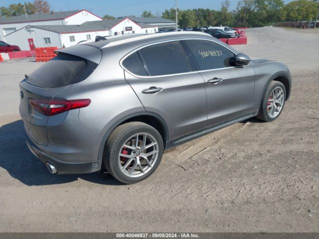 ZASFAKAN7J7B74130 Alfa Romeo Stelvio Awd
