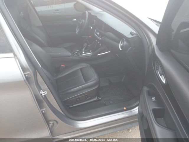 ZASFAKAN7J7B74130 Alfa Romeo Stelvio Awd