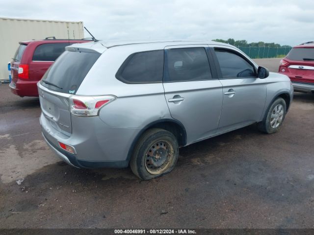 JA4AD2A38FZ002817 Mitsubishi Outlander Es