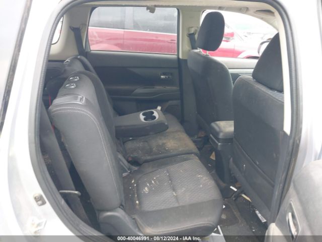 JA4AD2A38FZ002817 Mitsubishi Outlander Es