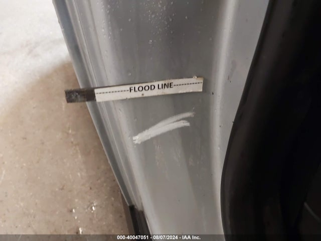 2011 MINI COOPER WMWZN3C59BT133310 Photo 5