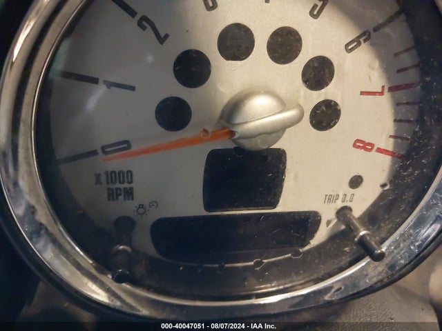 2011 MINI COOPER WMWZN3C59BT133310 Photo 6