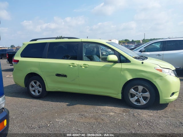 Toyota Sienna Le V6 8 Passenger 2014 5TDKK3DC2ES421201 Image 13
