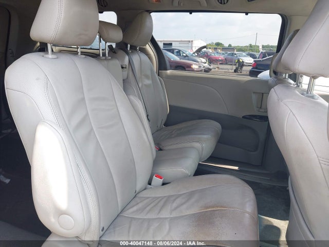 Toyota Sienna Le V6 8 Passenger 2014 5TDKK3DC2ES421201 Image 8