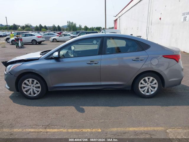 3KPC24A33KE068679 Hyundai ACCENT SE