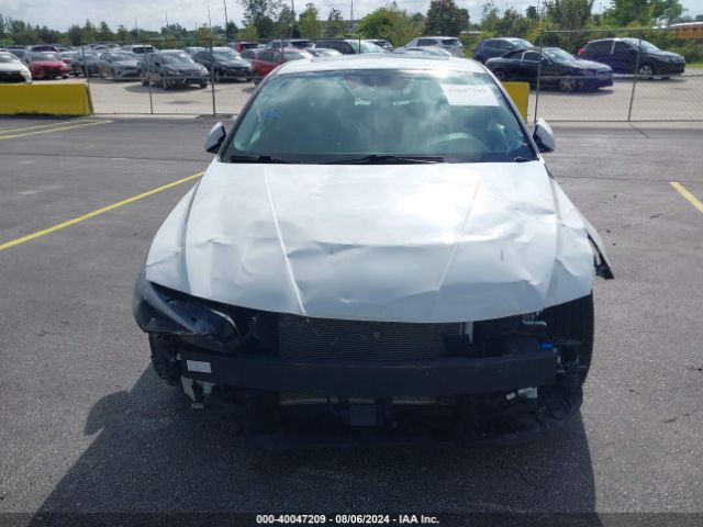 5NPLP4AG0MH011732 Hyundai Elantra Limited