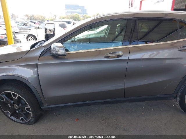 Mercedes-Benz GLA 250 2020 WDCTG4EB6LJ651698 Image 14