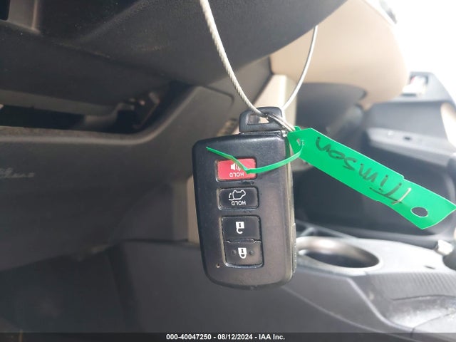 Toyota Rav4 Limited 2015 2T3DFREV8FW247571 Image 11