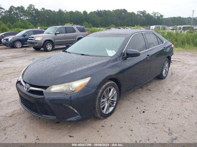 Toyota CAMRY SE 2015 4T1BF1FK2FU009477 Image 2