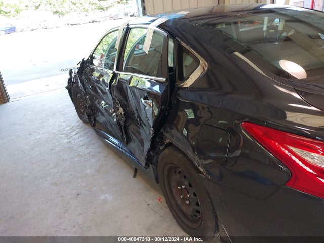 Nissan Altima 2.5 S 2017 1N4AL3AP5HC483865 Image 19